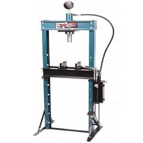 Пресс гидравлический ручной/ножной с подвижным штоком на 20 тонн 0500F-3 Пресс гидравлический ручной/ножной с подвижным штоком на 20 тонн 0500F-3